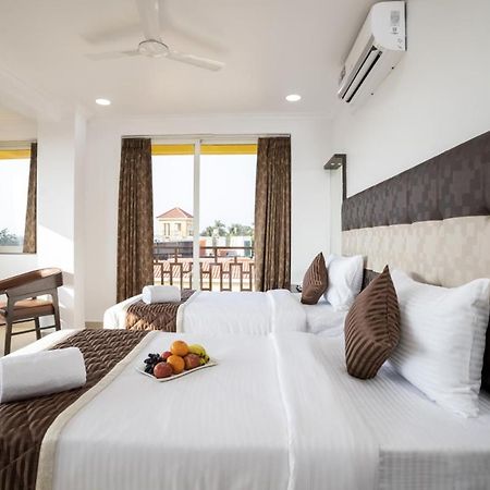 Sairaj Beach Resort Calangute Exterior photo